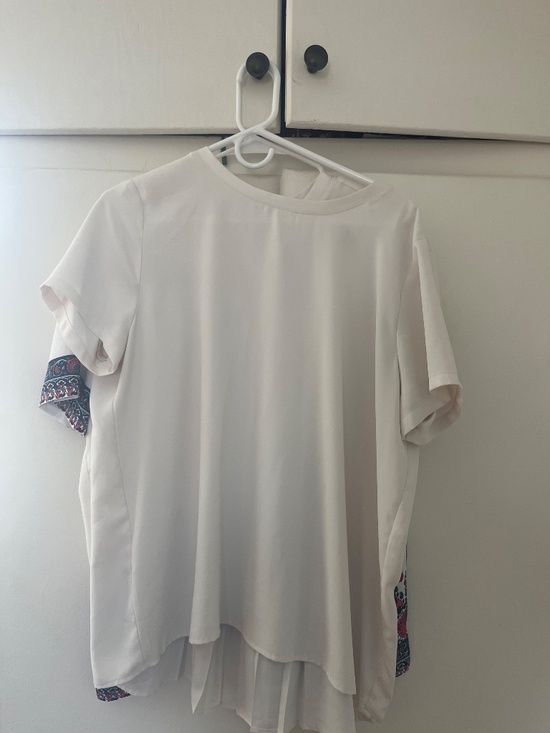 Blouse bundle - Picture 2 of 3